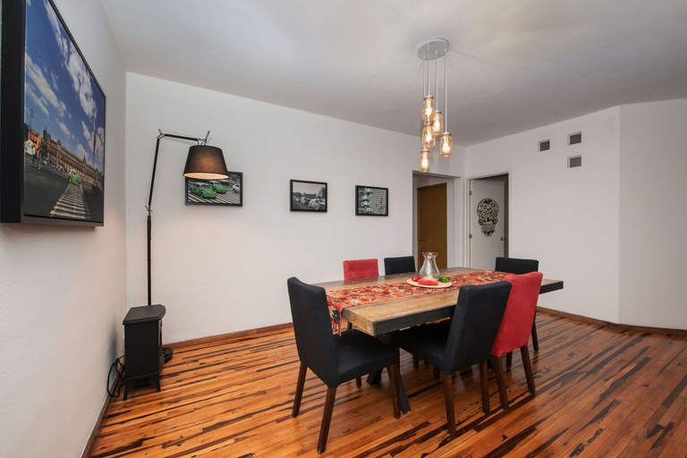 Others 4, Casa De Chiles - The Heart Of Vibrant Cuauhtémoc, Mexico City