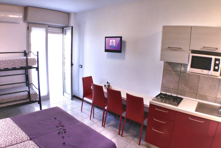 Interior 4, Cozy Studio With Outdoor Pool-beahost, Venezia