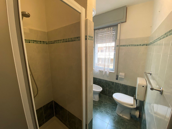 Bathroom 3, Bright Apartment With AC and Parking, Venezia