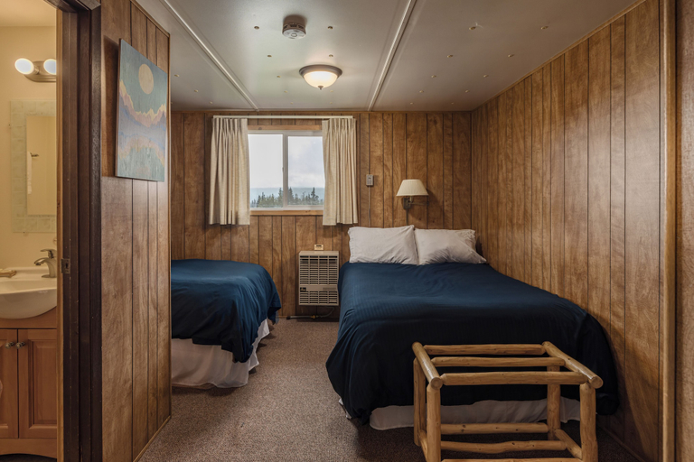 Bedroom 2, Majestic Valley Wilderness Lodge, Matanuska-Susitna