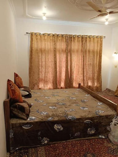 Room 3, P&Q GUEST HOUSE, Badgam