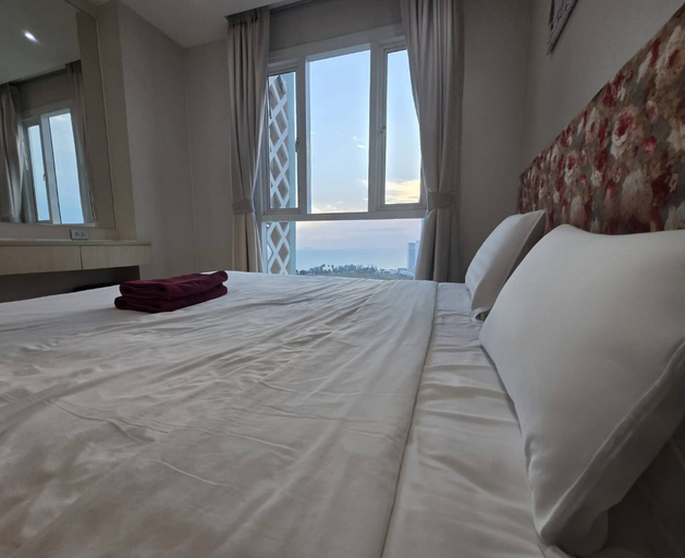 Room 3, 2 Bed Room Seaview -best Of Location A Pattaya Gem, Pattaya