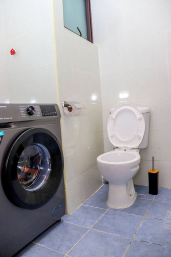 Bathroom 5, Lux Studio Jkia Airport View Suite, Mavoko