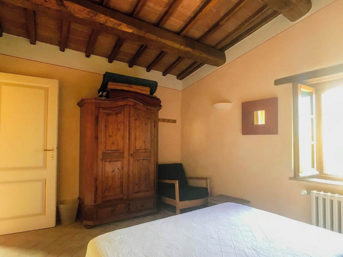 Bedroom 2, La Terrazza, Historic Tuscan Stone Residence With Garden and Terrace in Cetona, Siena