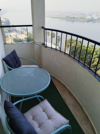 Property grounds, The Traveler Nile and Pyramid View Magical Sunrises, Historic Wonders, Turah