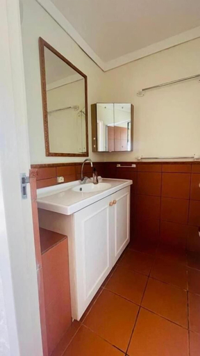 Bathroom 2, Villa Martinique Canals, Cacadu
