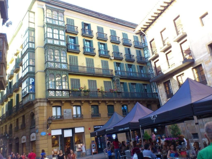 Others 3, Roquefer Bilbao by gaiarooms, Vizcaya
