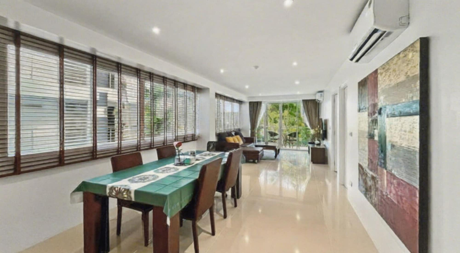 Food & Drinks 5, Sunset Plaza Condominium, Pulau Phuket