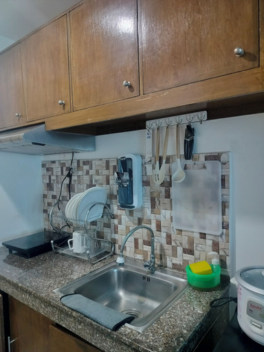 Private kitchen, Nix Staycation Mplace Tower-a 16th Floor, Quezon City