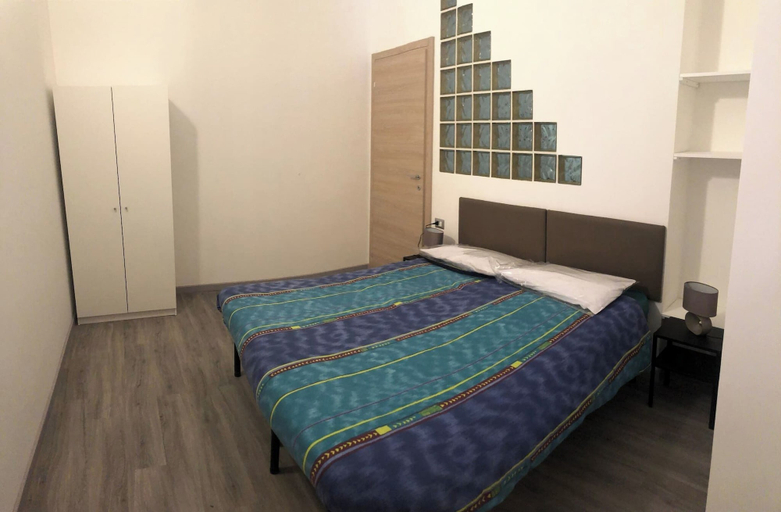 Room 3, Martino Codice Citra 010 025-lt0801, Genova