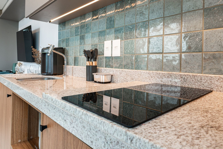 Private kitchen 2, Praia de Gameleira Housi in Boa Viagem by Carpediem, Recife