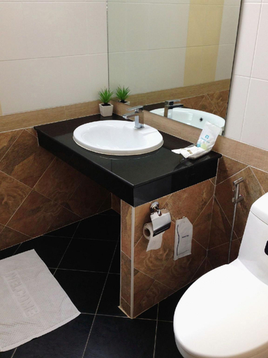 Bathroom 3, Chiang Rai Greenpark Resort, Muang Chiang Rai