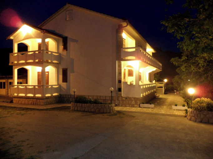 Others 4, Beautiful Apartment With Balcony on Island Rab, Lopar/Supetarska Draga