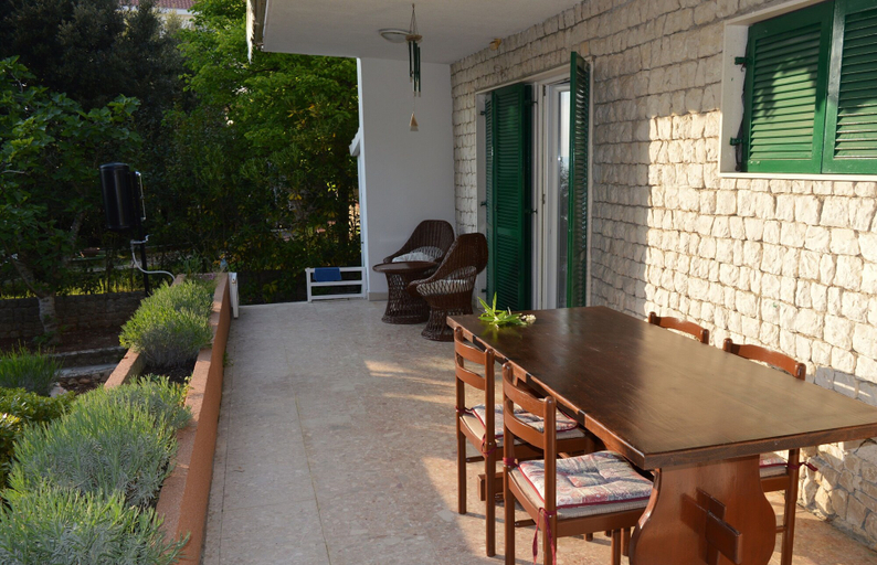 Others 5, Welcome to Apartmen Palatisa, Zadar