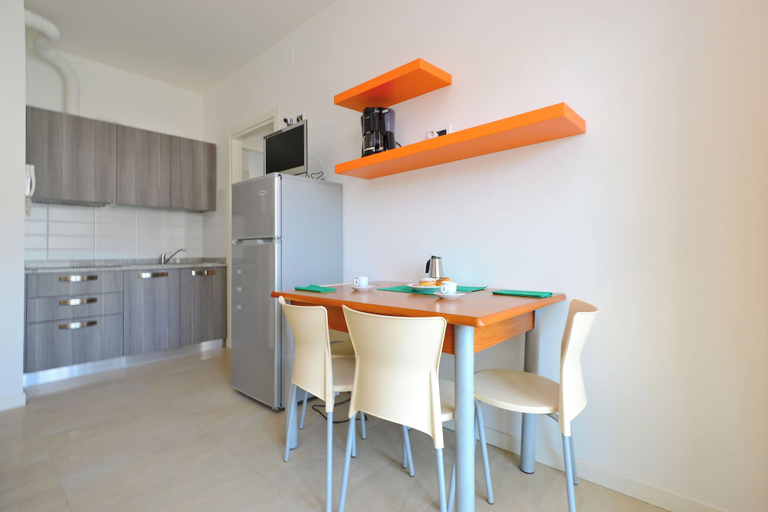 Dining room 4, Vacation Flat Near the City Centre, Udine