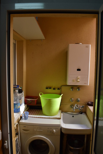Laundry, Nice apartment near the beach with parking and wifi, Almería