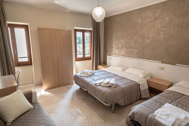 Bedroom 4, Camere Santa Chiara, Perugia