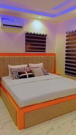 Room 3, Experience in Style - Short Stay, Long Memories !, Agege