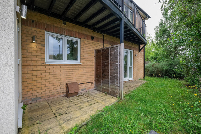 Exterior 5, Heathrow Living 2BDR 2BA Apt 02-360stays, Surrey