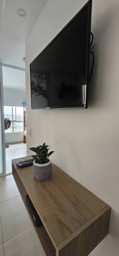 Room amenity, Cozy Apartment Near the Beach, Pool Access, Hot Water, Cartagena de Indias