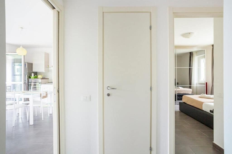 Interior 3, Charming 3-bedroom Apartment in Scenic Sperlonga, Italy, Latina