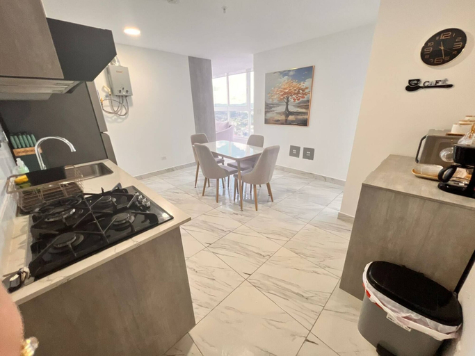Interior 4, Executive Apartment on Balboa Avenue, Panamá