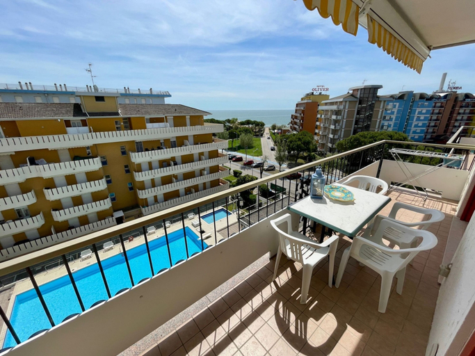 Others 1, Bright Apartment With Shared Pool, Venezia