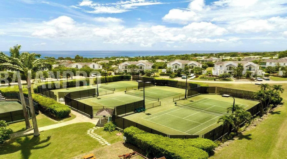 Sport court, Sugar Breeze #b106 - by Zenbreak