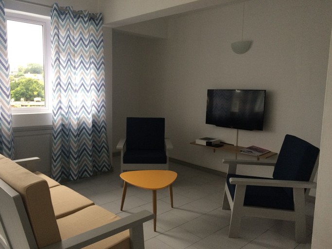 Others 4, La Pninsule - Town Apartment in Curepipe 1
