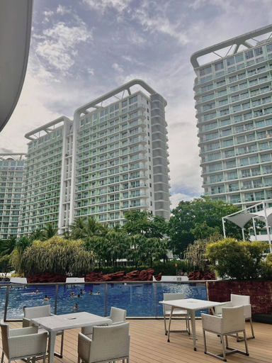 Pool 2, 15 Mins Away From Naia Perfect for Staycation, Parañaque