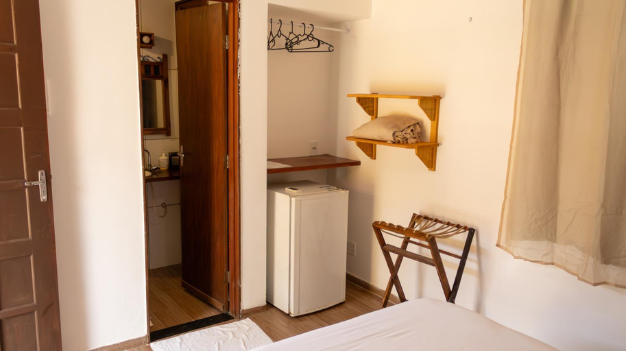Bedroom 2, Pousada Ventos do Guajiru-Casa de Kitesurfistas, Itarumã