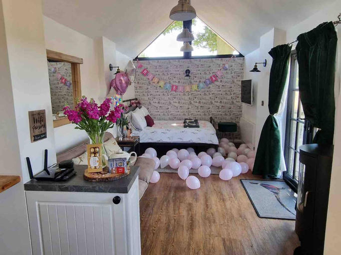 Room 5, The Acorn - Roudham Norwich, Norfolk