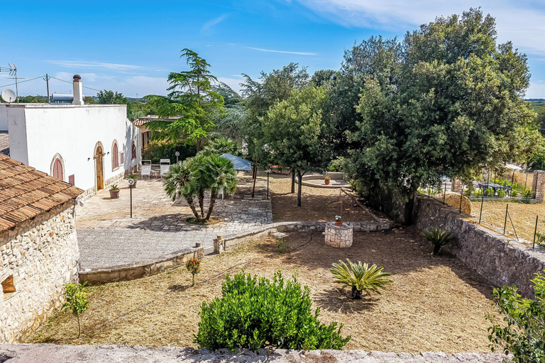 Property grounds 5, Casolare Di Puglia With Private Pool, Bari