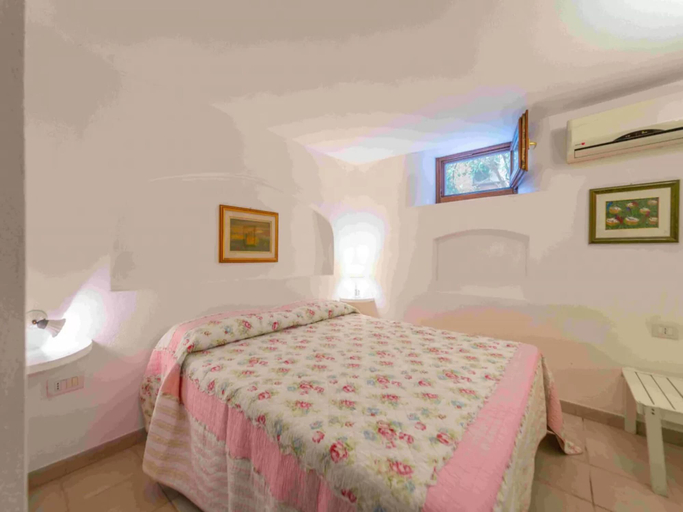Room 2, Gorgeous Retreat Just a few Meters From the sea, Sassari
