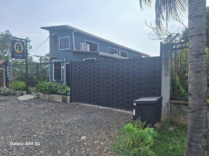 Front of property, Apartamento Lantanas, Parrita