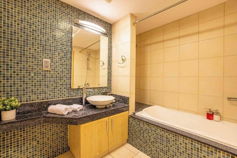 Bathroom, Spacious New Furnished 2br M Palm Jumeirah, Dubai