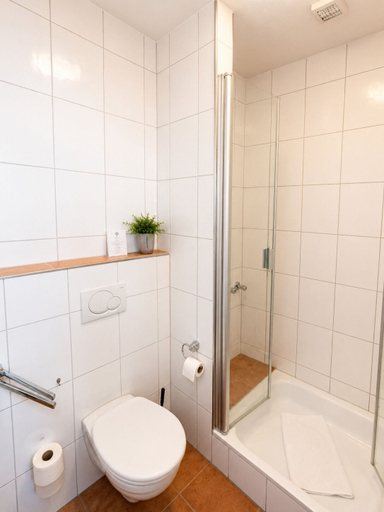 Bathroom 4, Hotel Select, Mönchengladbach