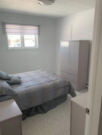 Bedroom 1, Room-chambre en Gaspésie - Sans Petit dé, Bonaventure
