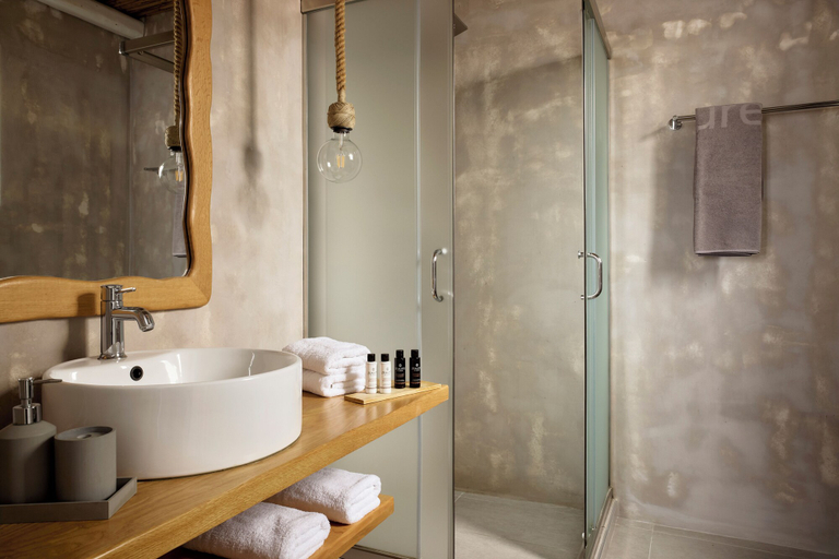 Bathroom 4, Milesian Suites, South Aegean