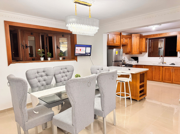 Dining room 3, NEW 8apts Enjoy Huge 4 Bedrs, Santiago de los Caballeros