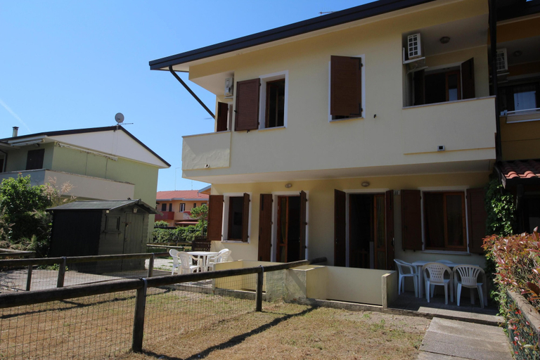 Exterior 5, Relax in our Flat With Garden in Rosolina, Rovigo