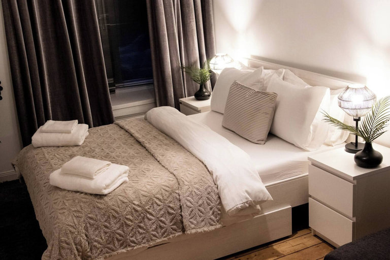 Room 3, Urban One Central Location, Aberdeen