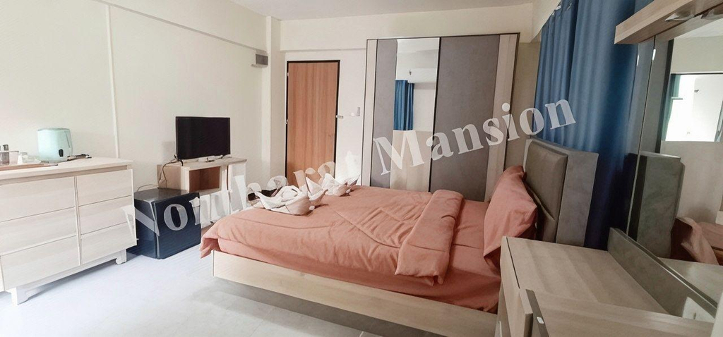Others 4, Nontharat Mansion, Muang Nonthaburi