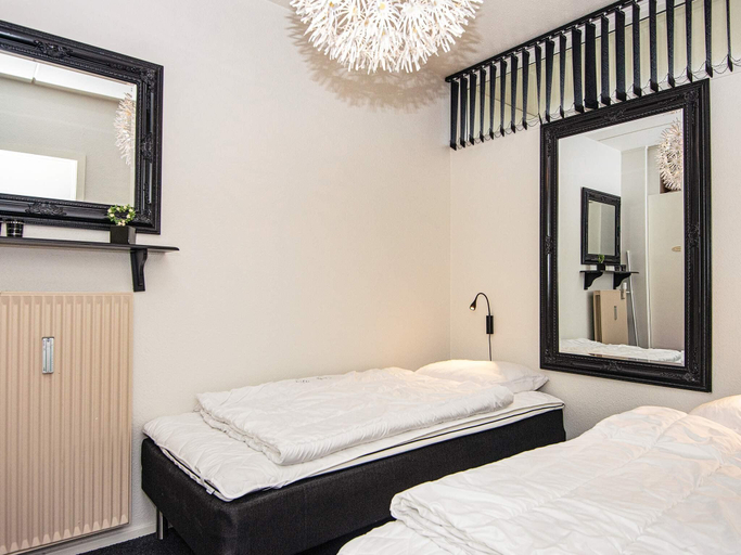 Bedroom 3, 5 star holiday home in Fanø, Fanø