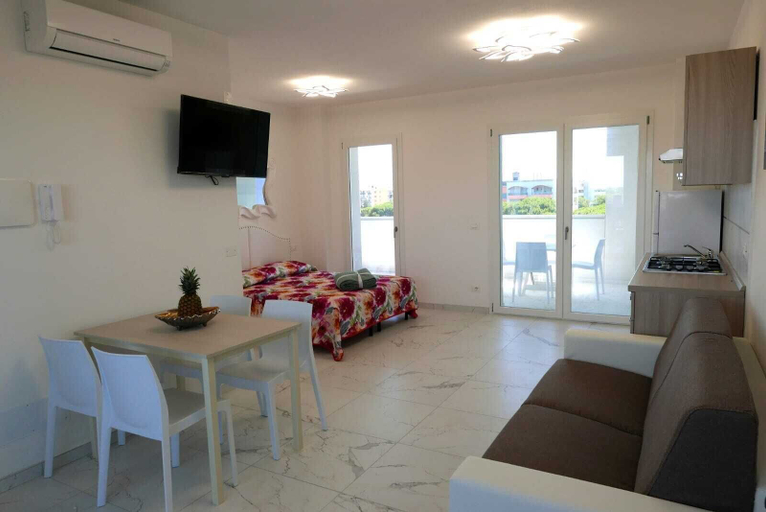 Living room 5, New Vibrant Studio in Bibione, Venezia