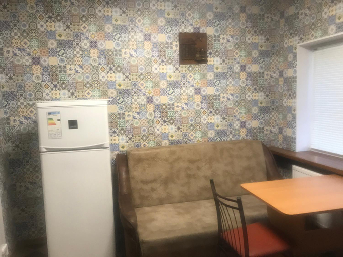 3, Mini-otel' u moria, Bilia‹vs'kyi