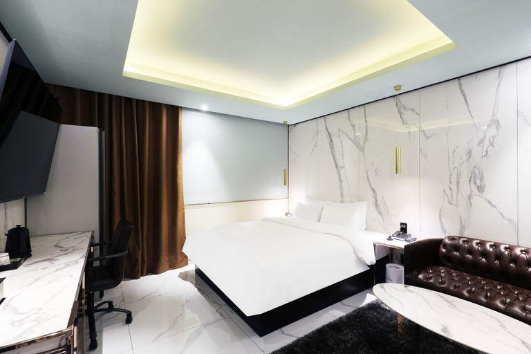 Room 5, Stay25, Seongnam