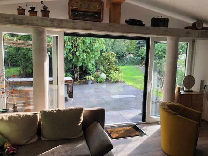 Terrace/patio 3, Charming Family Retreat in Hoyerswerda, Germany, Bautzen