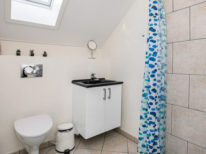 Bathroom 5, 8 person holiday home on a holiday park in Bogense, Nordfyns