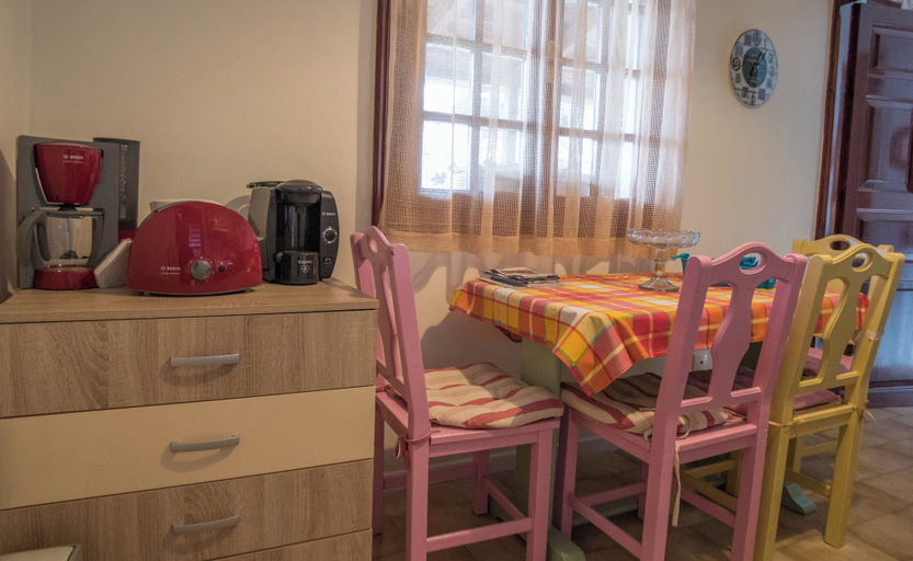 Others 2, Irida Apartment in the Centre of Zante, Ionian Islands